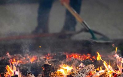 WHO SHOULD YOU CHOOSE TO DELIVER YOUR FIREWALK?